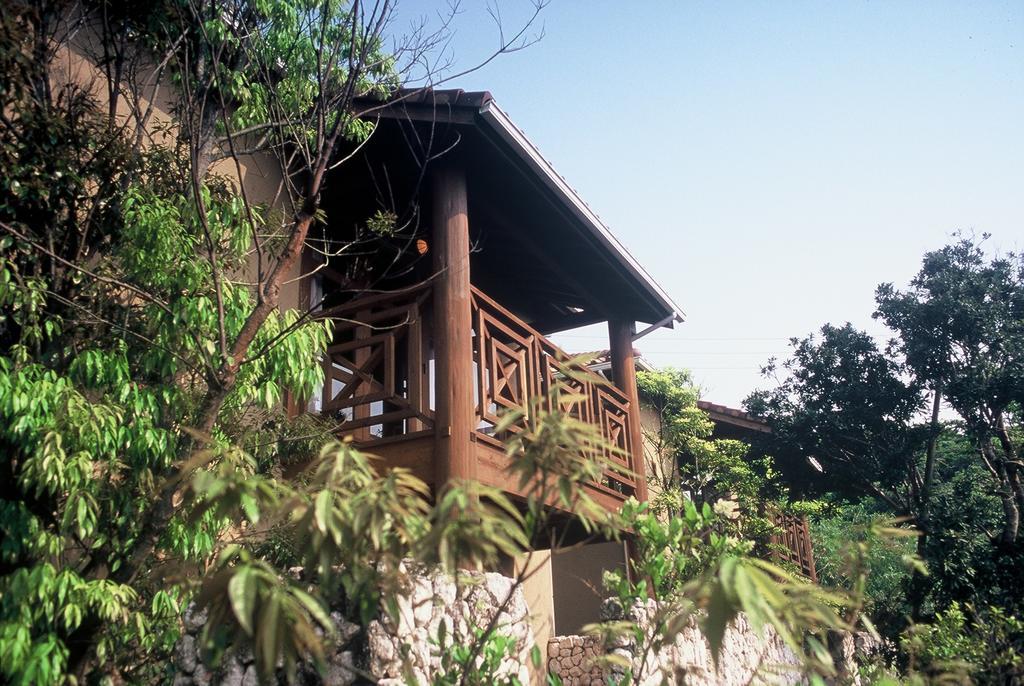 Ishiyama Rikyu Gosoku No Kutsu Hotel Amakusa  Exterior photo